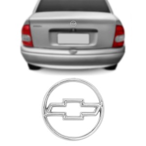 EMBLEMA (GRAVATA) CORSA SEDAN 96/01 CROMADO VAZADO (PORTA MALAS)