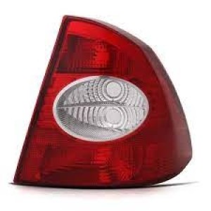 LANT.TRAS FOCUS SEDAN 09/ LD