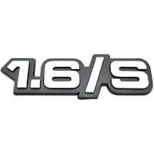 EMBLEMA (1.6/S) GM CHEVETTE 82/95 CINZA COM FUNDO PRETO